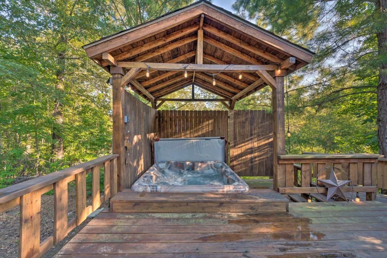 Broken Bow Retreat On 2 Acres With Hot Tub And Deck! Villa Ngoại thất bức ảnh